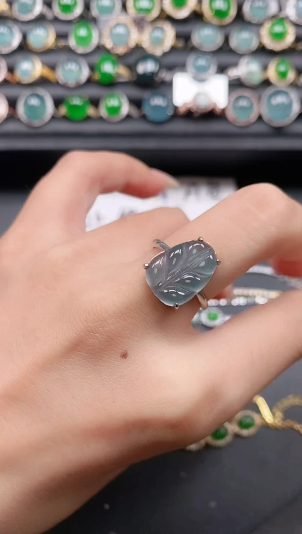 翡翠戒指银S925镶嵌111111