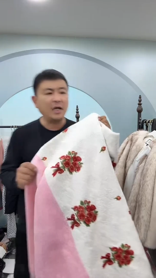 老杨家时尚服装闪购7