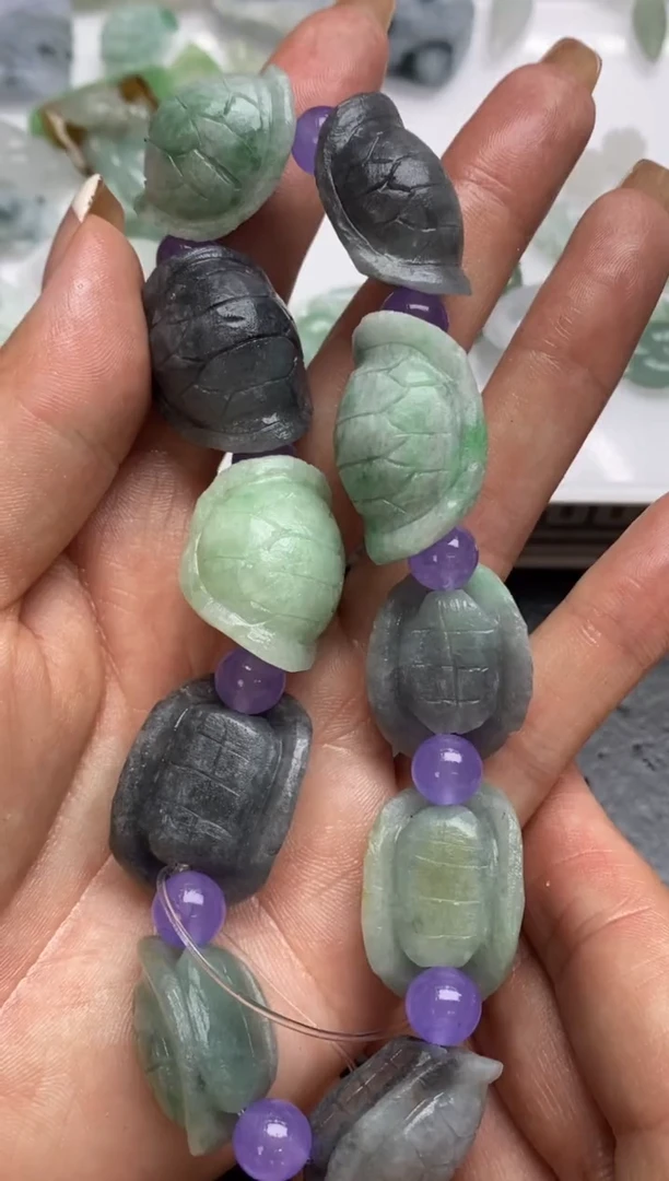 定制翡翠未镶嵌翡翠毛货~
