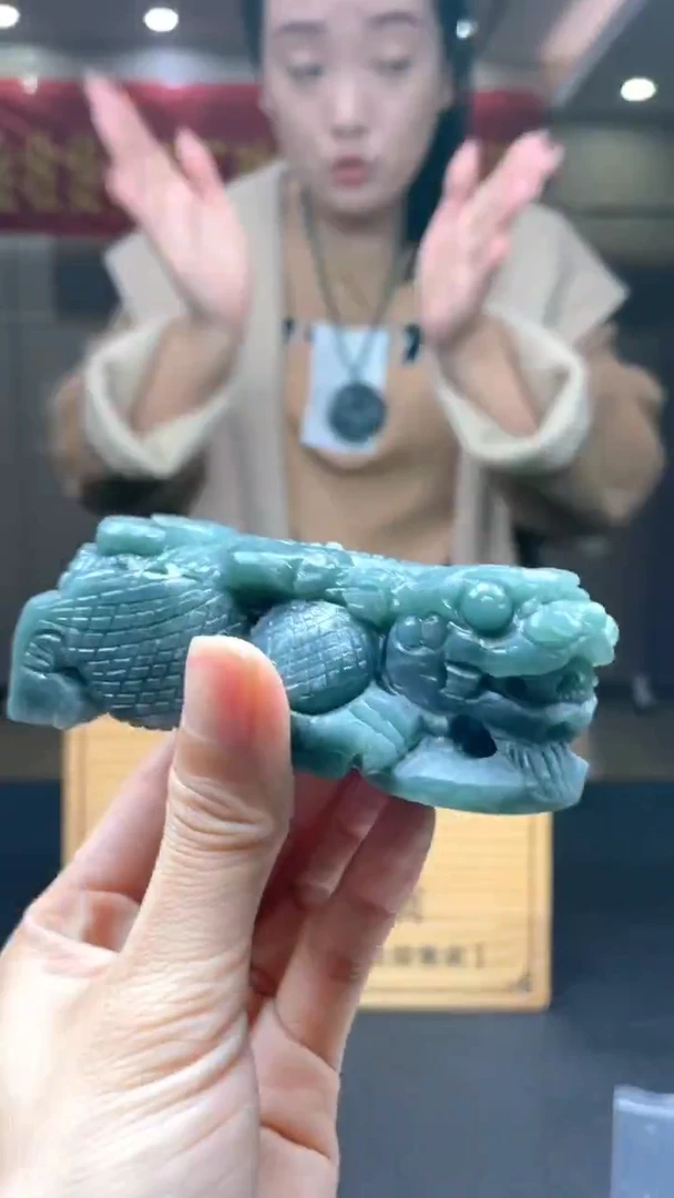 未镶嵌定制翡翠********111配底座