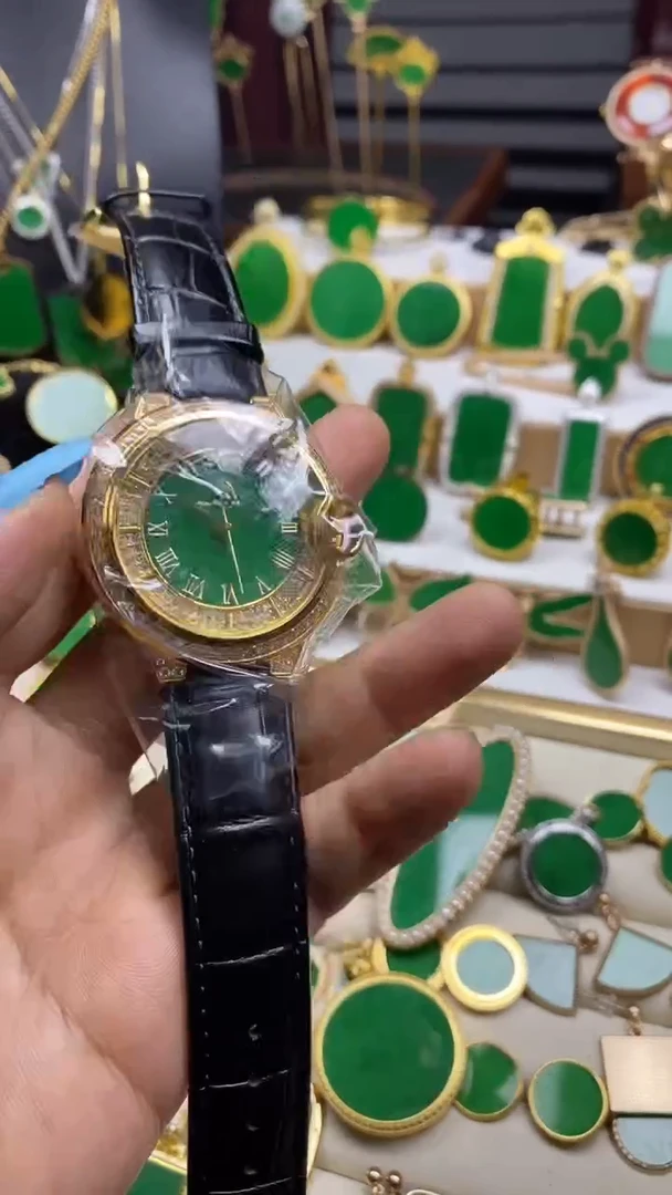 钛钢无ｌ****姑时尚蓝气球表