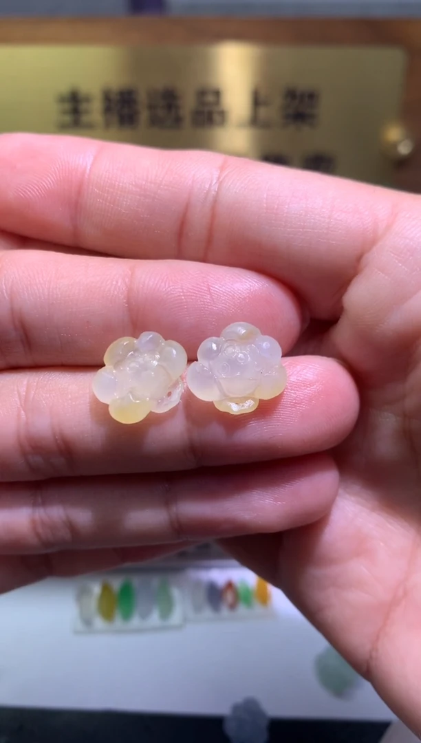 【闪购商品】定制翡翠未镶嵌毛货