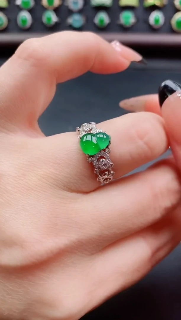 银S925镶嵌戒指翡翠1