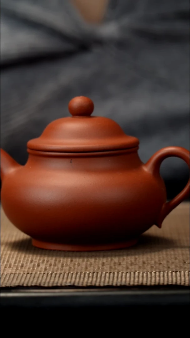 紫砂茶盏红泥潘壶170CC微瑕