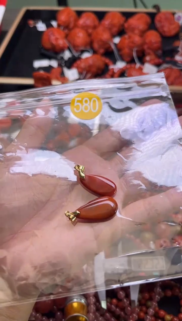 【闪购商品】南红玛瑙珠宝奇石未镶嵌580