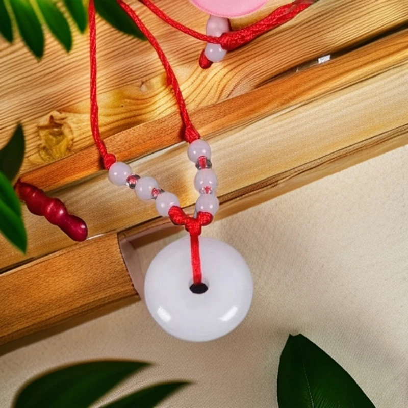 男女通用精美白色圆形小平安扣饰品