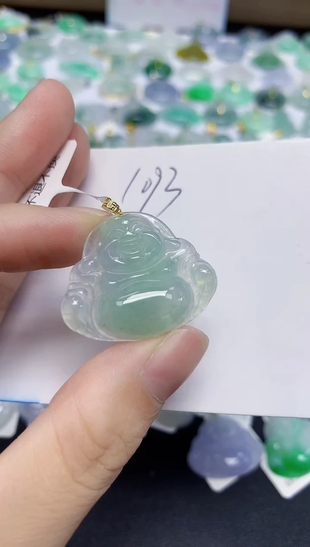 颈饰18K金镶嵌翡翠天然缅甸翡翠A货翡翠百元以上9元证书费自理