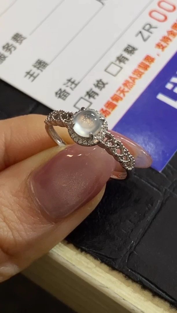 【闪购商品】翡翠颈饰18K金镶嵌收到货48小时鉴赏期（超时不退不换）