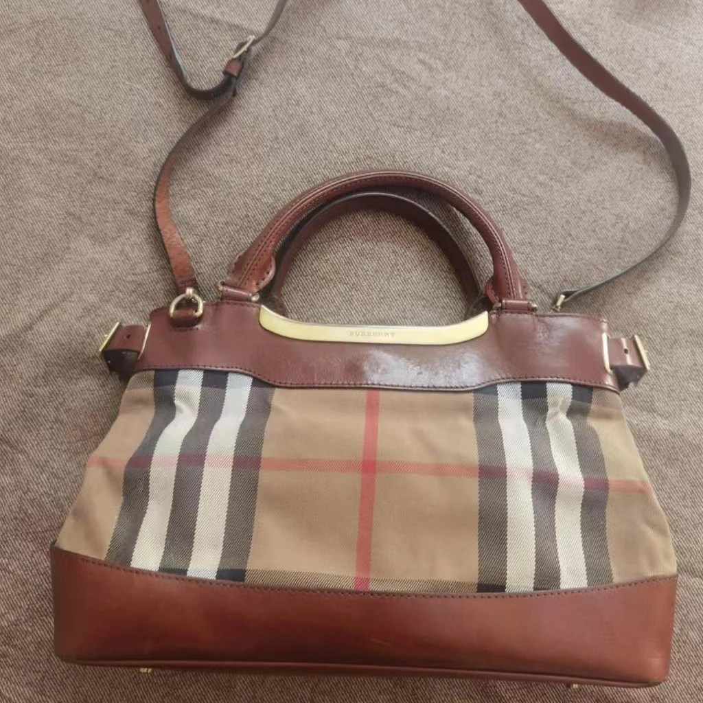 95新 BURBERRY/博柏利 【桔夕静文】手提斜挎包/BGC201370047