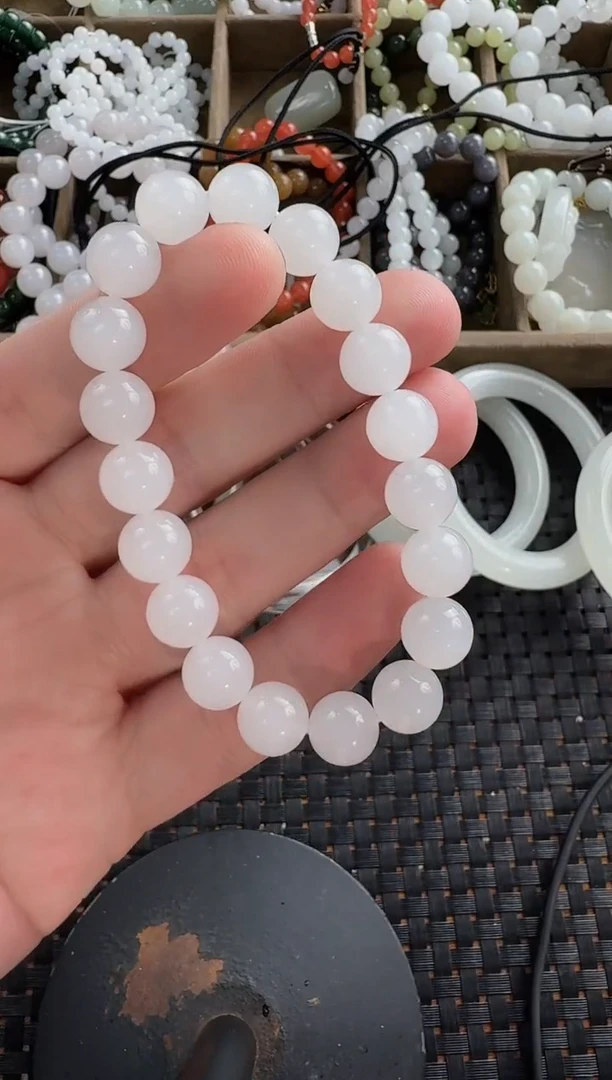 和田玉未镶嵌颈饰10mm白玉