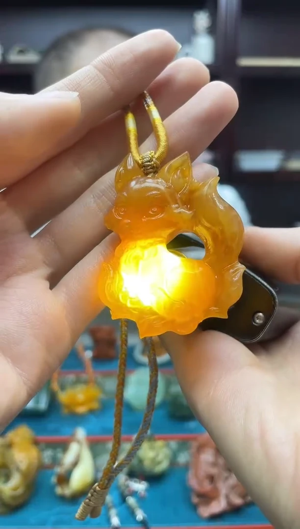 未镶嵌岫玉吊坠·