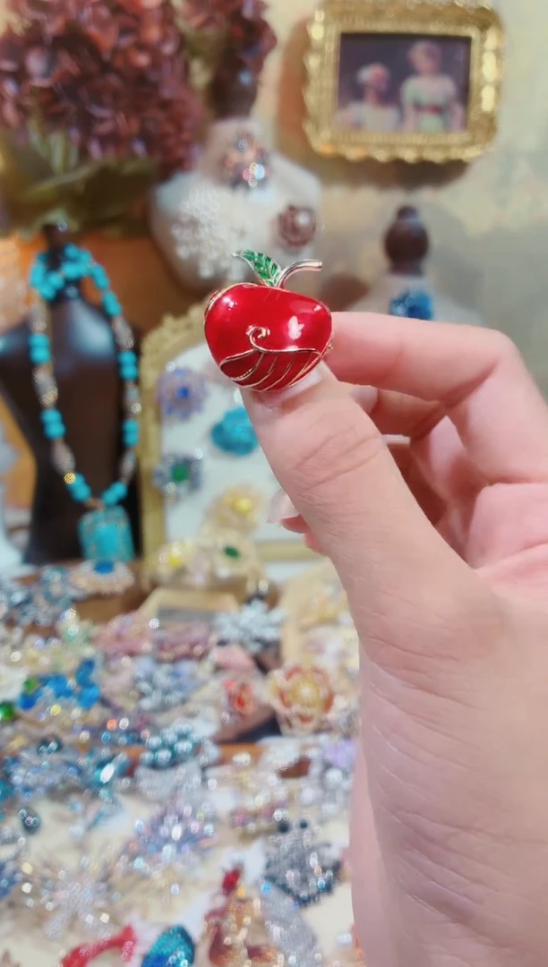 合成立方氧化锆铜合金苹果