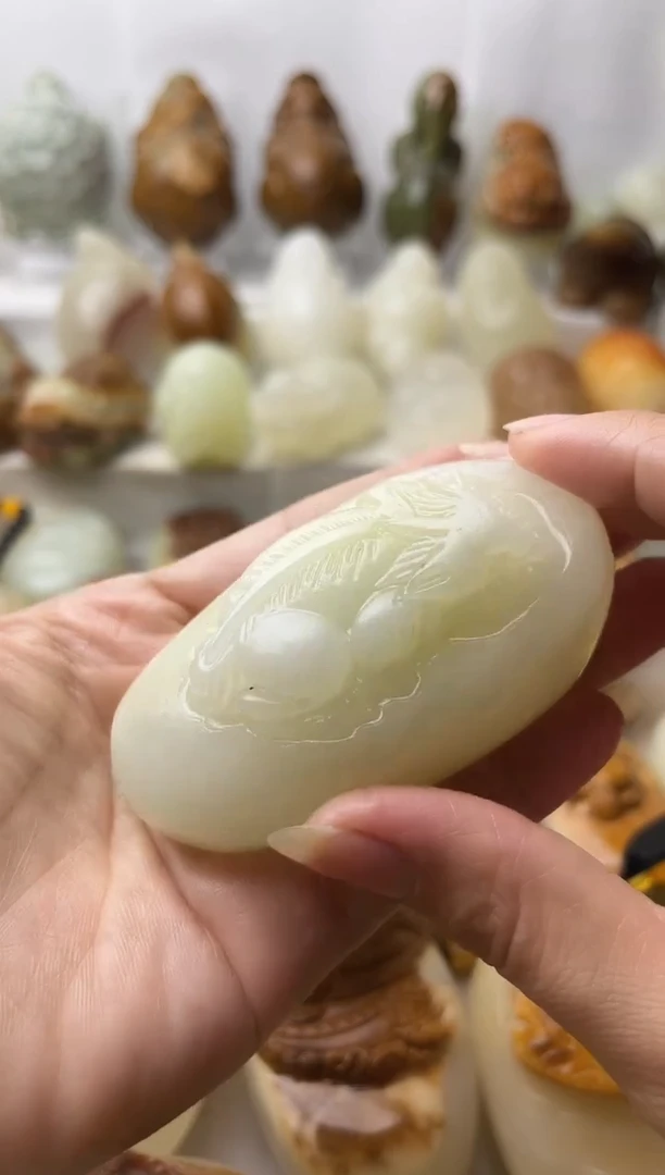 石材方解石棉纹正常不退换貔貅