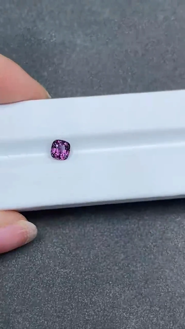 裸石未镶嵌尖晶石裸石93分