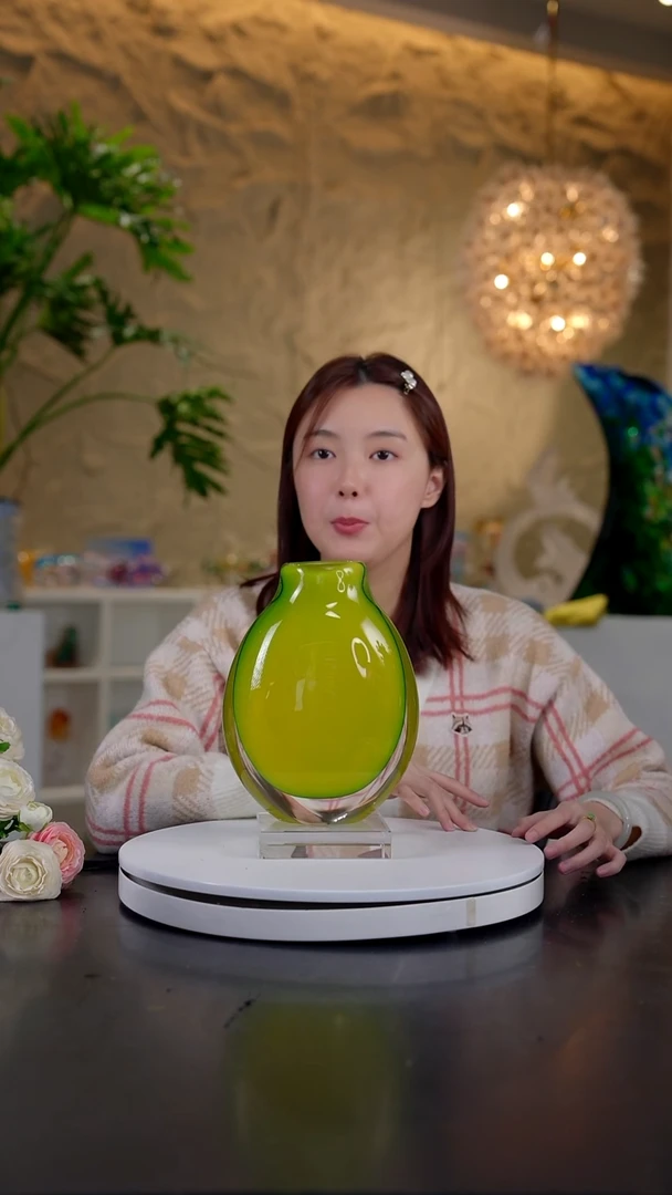 摆件鸡油黄设计款花器+底座