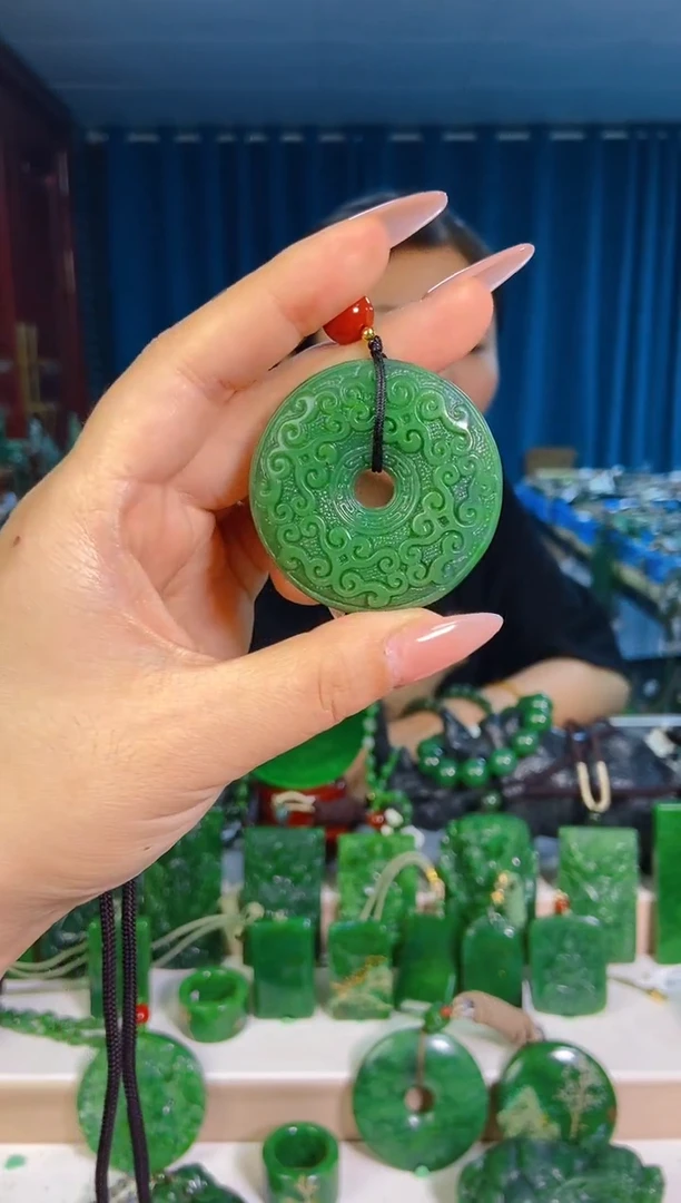 和田玉未镶嵌挂件1