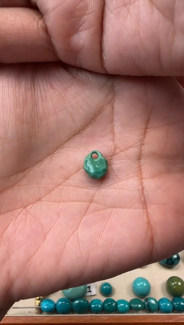 未镶嵌绿松石珠宝奇石绿松石