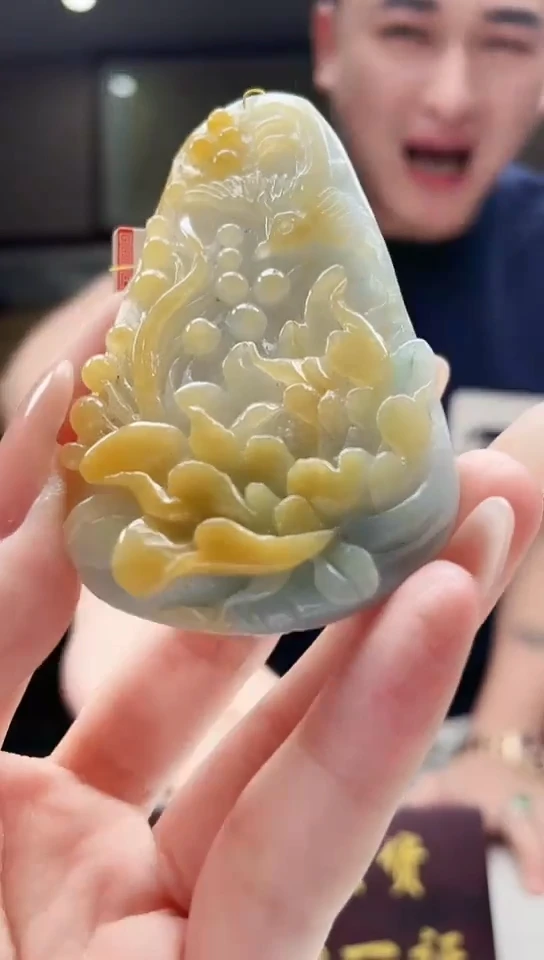 吊坠(不含链)未镶嵌翡翠180