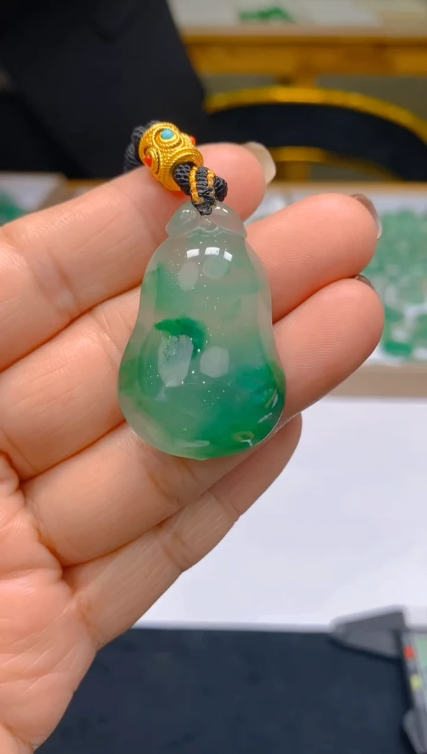 【闪购商品】石英质玉颈饰未镶嵌冰美人非洲翠011