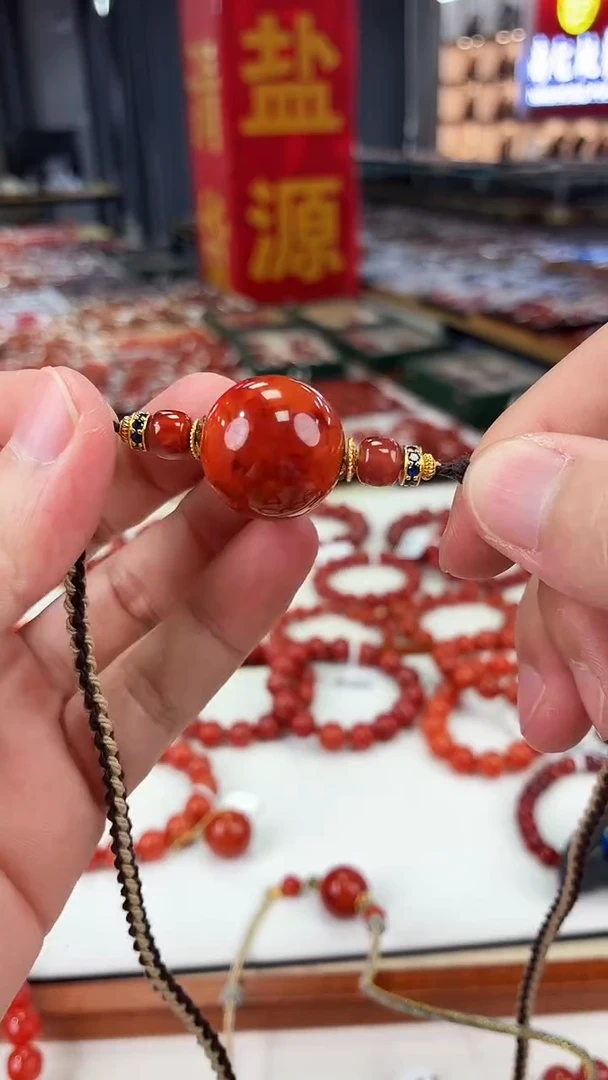 南红玛瑙锁骨珠21+银S925镶嵌一个/条
