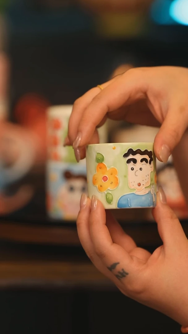 【闪购商品】摆件景德镇釉下彩绘设计师款式陶瓷