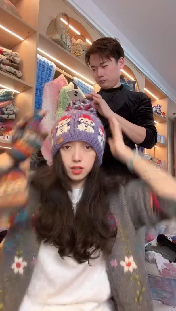 羊毛美利奴紫色雪人