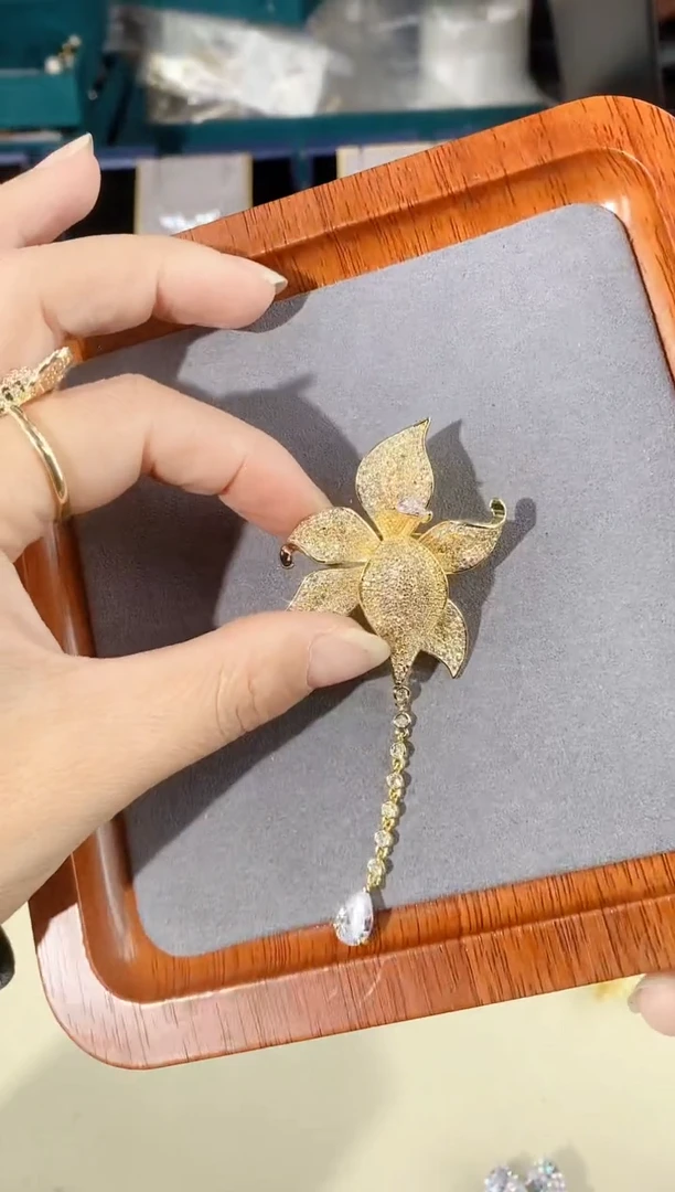 合成立方氧化锆铜合金40