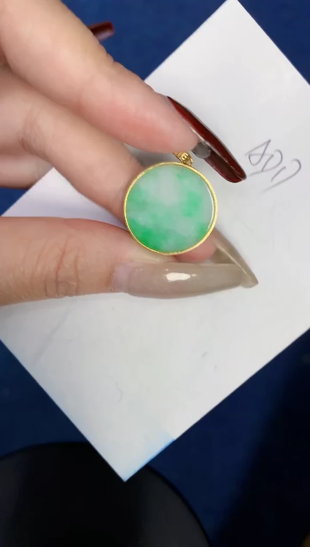 【闪购商品】翡翠颈饰18K金镶嵌00000000000