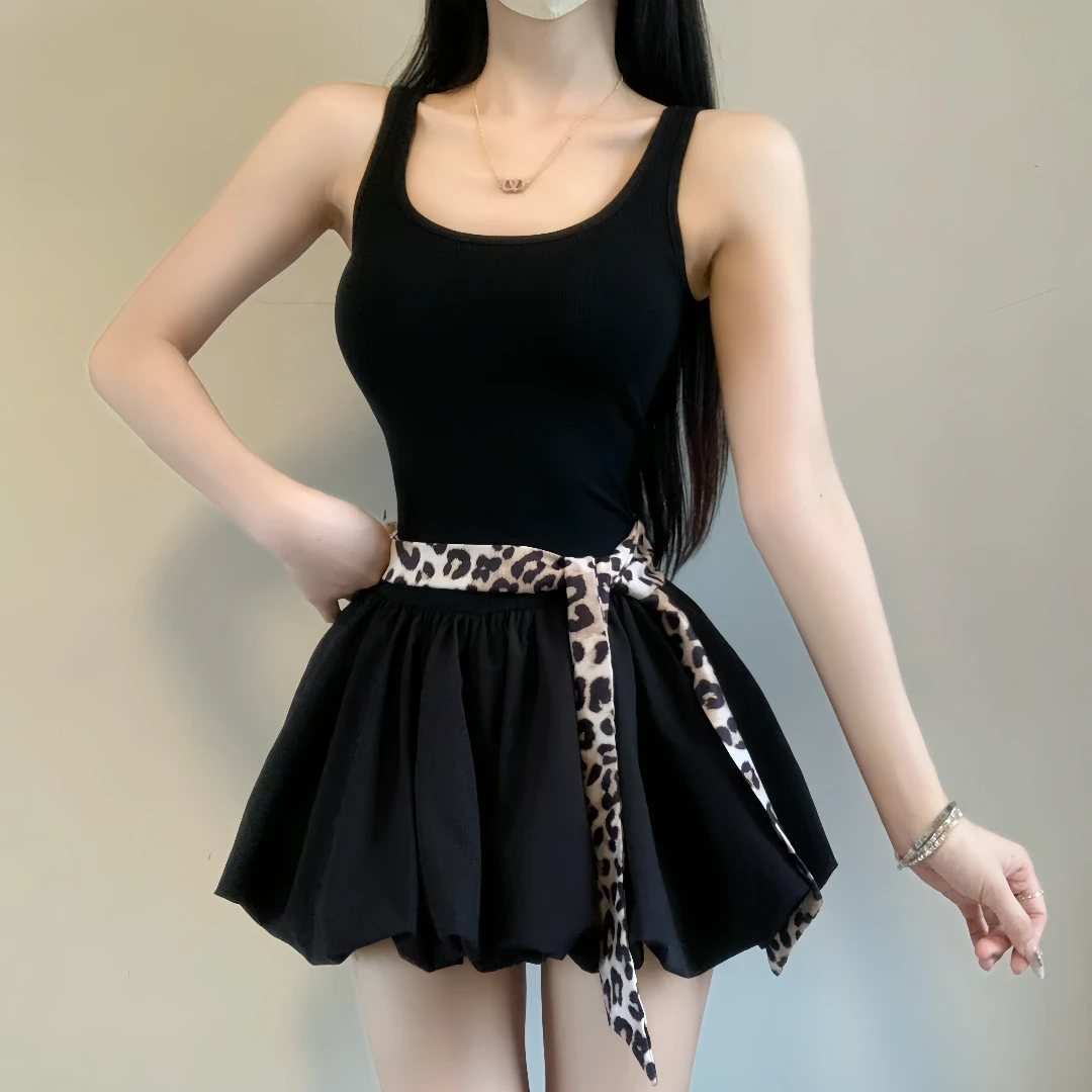 轻奢定制赫本风辣妹显瘦黑色洋装女夏无袖背心花苞蓬蓬短裙