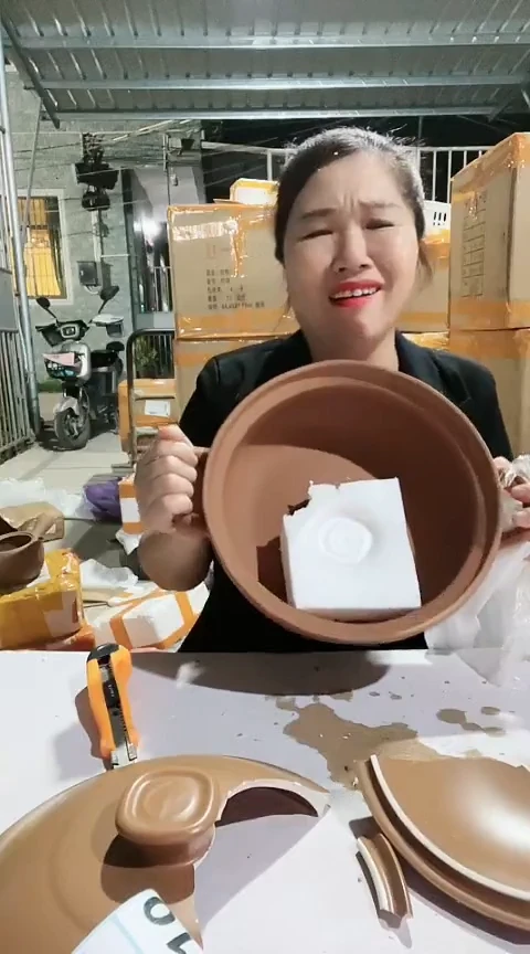 瑕疵不圆紫砂不带盖