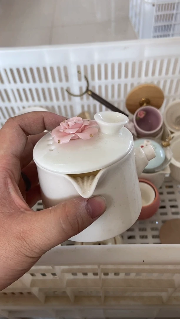 杯无运费险有瑕疵的摄影的产品有使用过的痕迹有点脏介意勿拍
