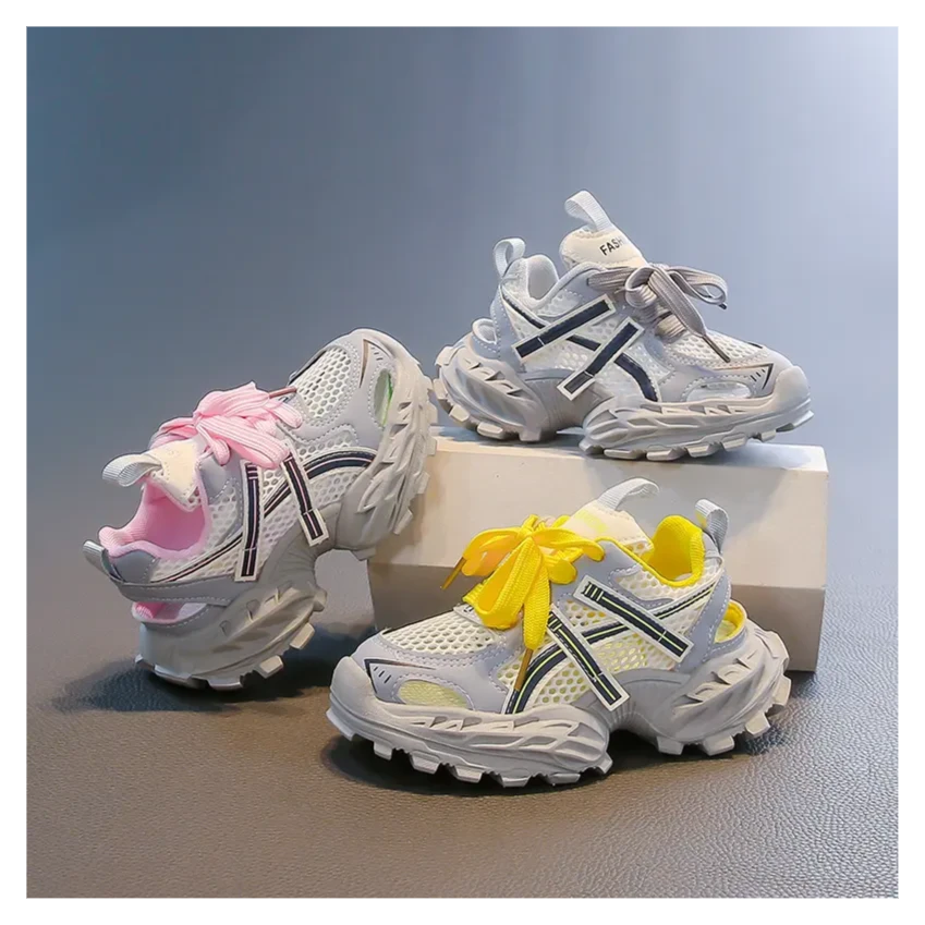 儿童运动凉鞋女孩夏季新款包头男童中大童学生镂空透气运动鞋网鞋