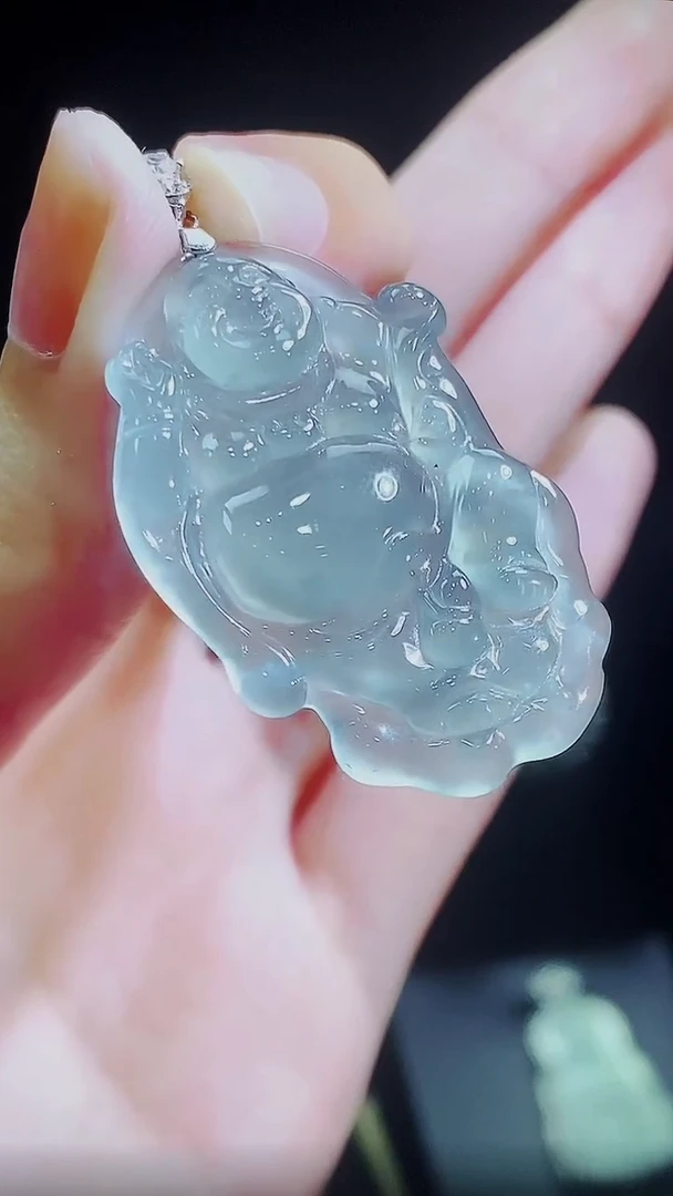 颈饰未镶嵌翡翠佛公