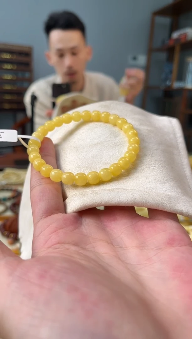 未镶嵌琥珀裸石琥珀蜜蜡（多样性发其一）m008