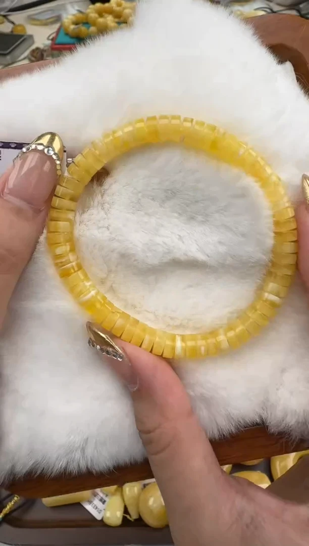 裸石琥珀未镶嵌7mm手串/XD012