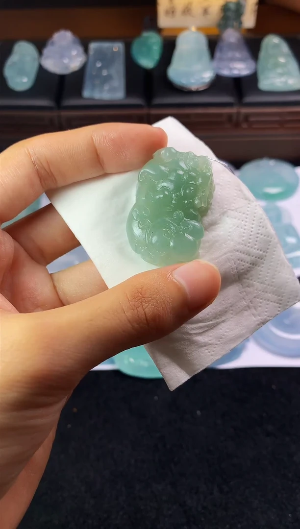 未镶嵌定制翡翠S毛货不退不换