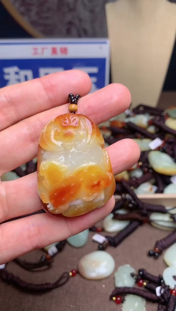 【闪购商品】和田玉颈饰未镶嵌1
