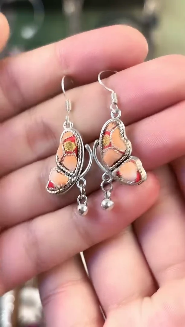 彩云南阁非遗老绣苗银饰品118