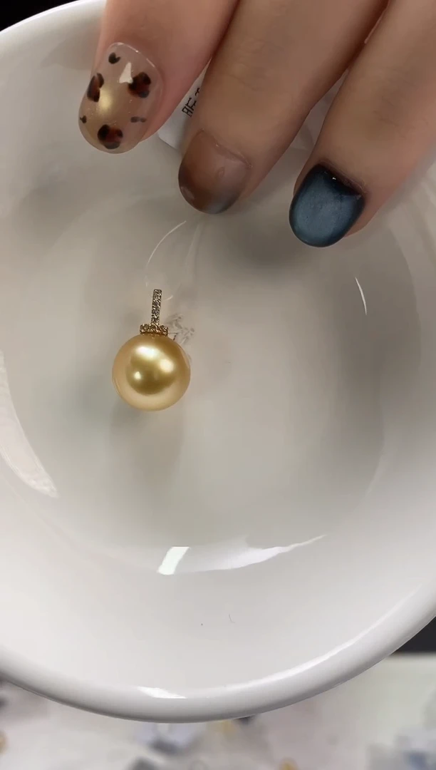 吊坠(不含链)18K金镶嵌海水珍珠12-13南洋金珍珠吊坠