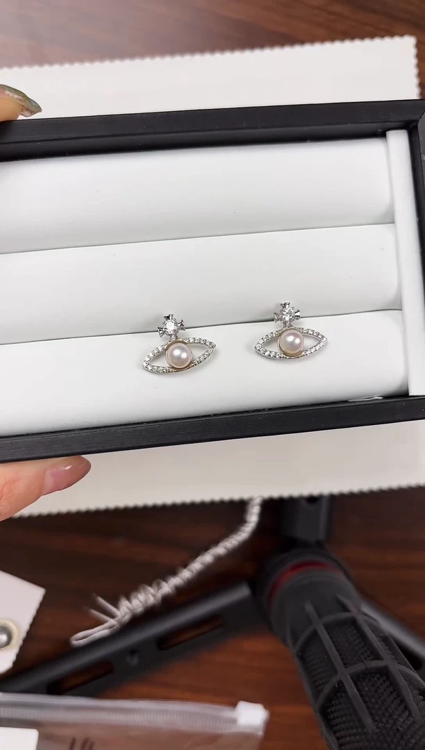 银S925镶嵌耳饰淡水珍珠银款淡水珍珠西太后耳饰