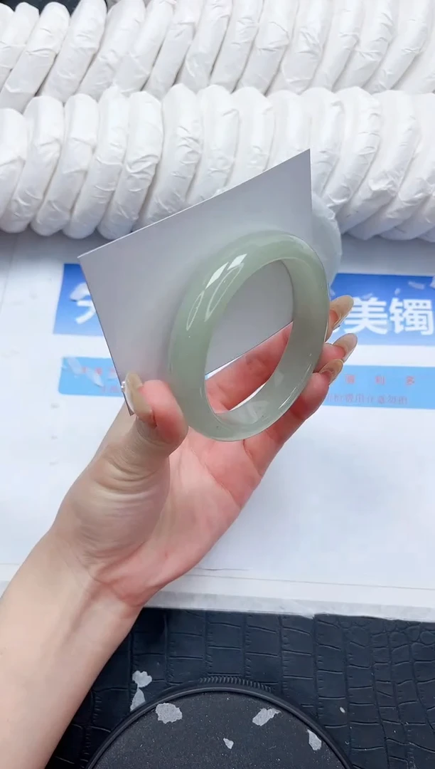 石英质玉手镯未镶嵌430-60