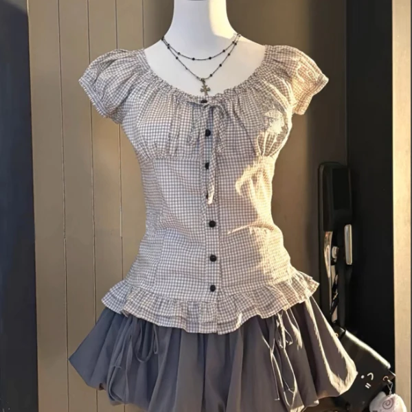 日系甜美古早感格子花边短袖上衣女夏季百搭小个子修身显瘦少女风