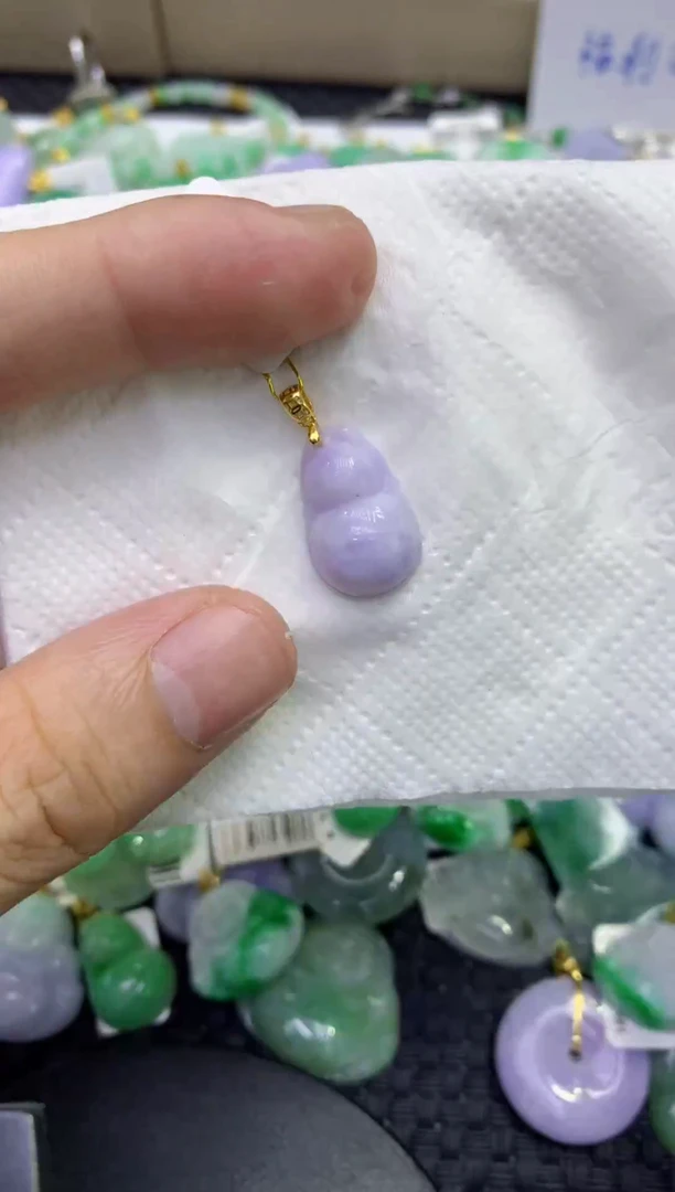 颈饰未镶嵌翡翠天然缅甸A货翡翠