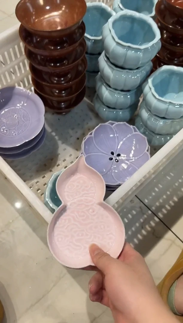 微瑕商品，介意勿拍