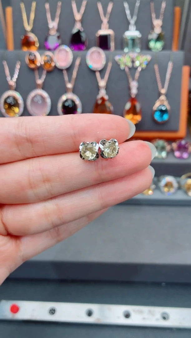 水晶耳饰银S925镶嵌水晶耳饰