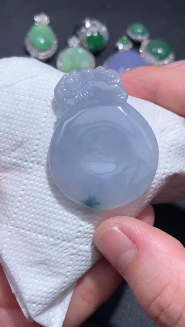 颈饰未镶嵌翡翠16.......