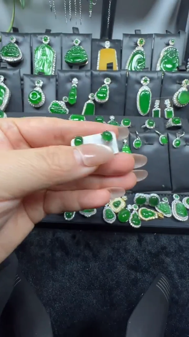 未镶嵌翡翠耳饰20