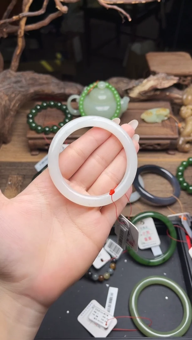 未镶嵌手镯和田玉新疆黑山 55圈 细条 9013478