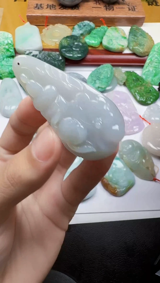 吊坠(不含链)未镶嵌翡翠1