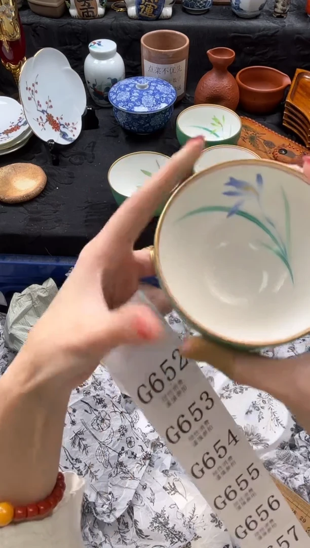 瓷片爱****周       G652